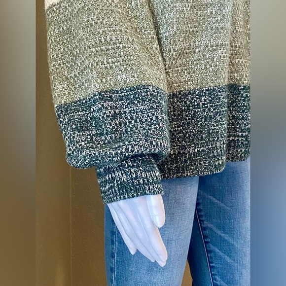 Zenana Wide Striped Crewneck - Picture 4 of 16